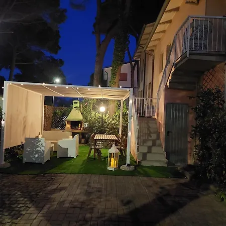 Canaletto Apartment *